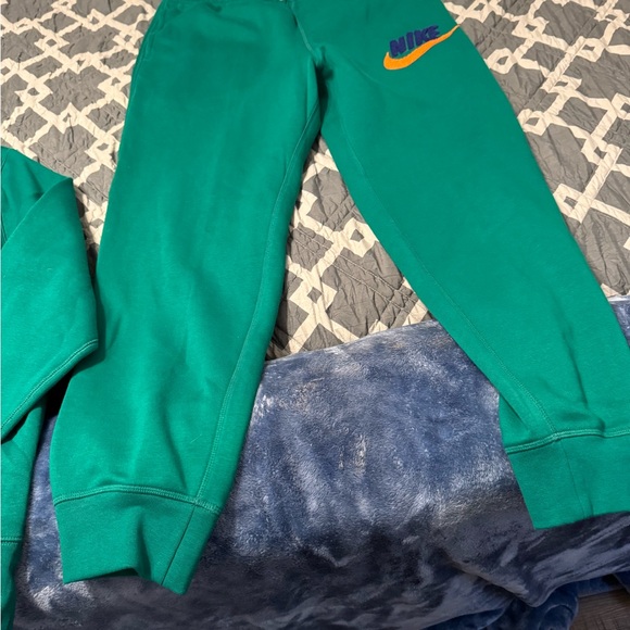 Nike Teal Hoodie and pants with Orange Swoosh - Picture 3 of 3